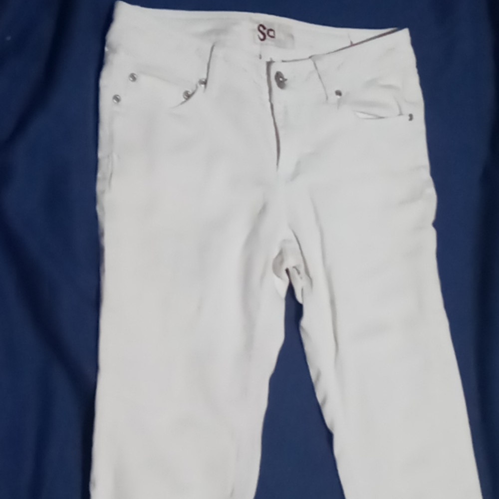 capris
